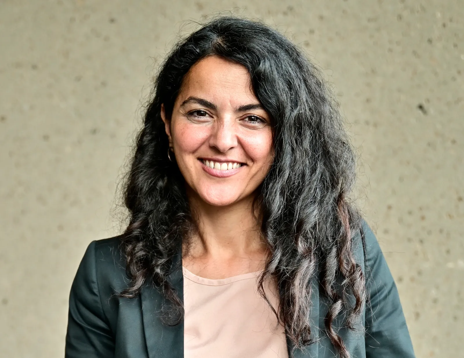Cigdem Bern