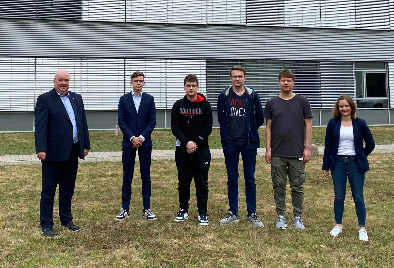 Neue Azubis 2022 Neue Azubis 2022